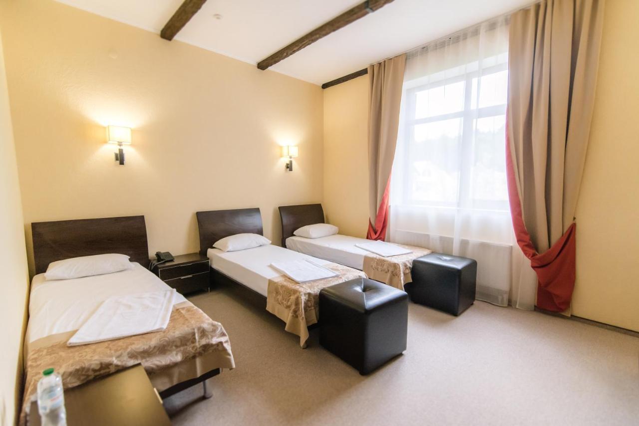 Ruta Resort Polyana Ngoại thất bức ảnh