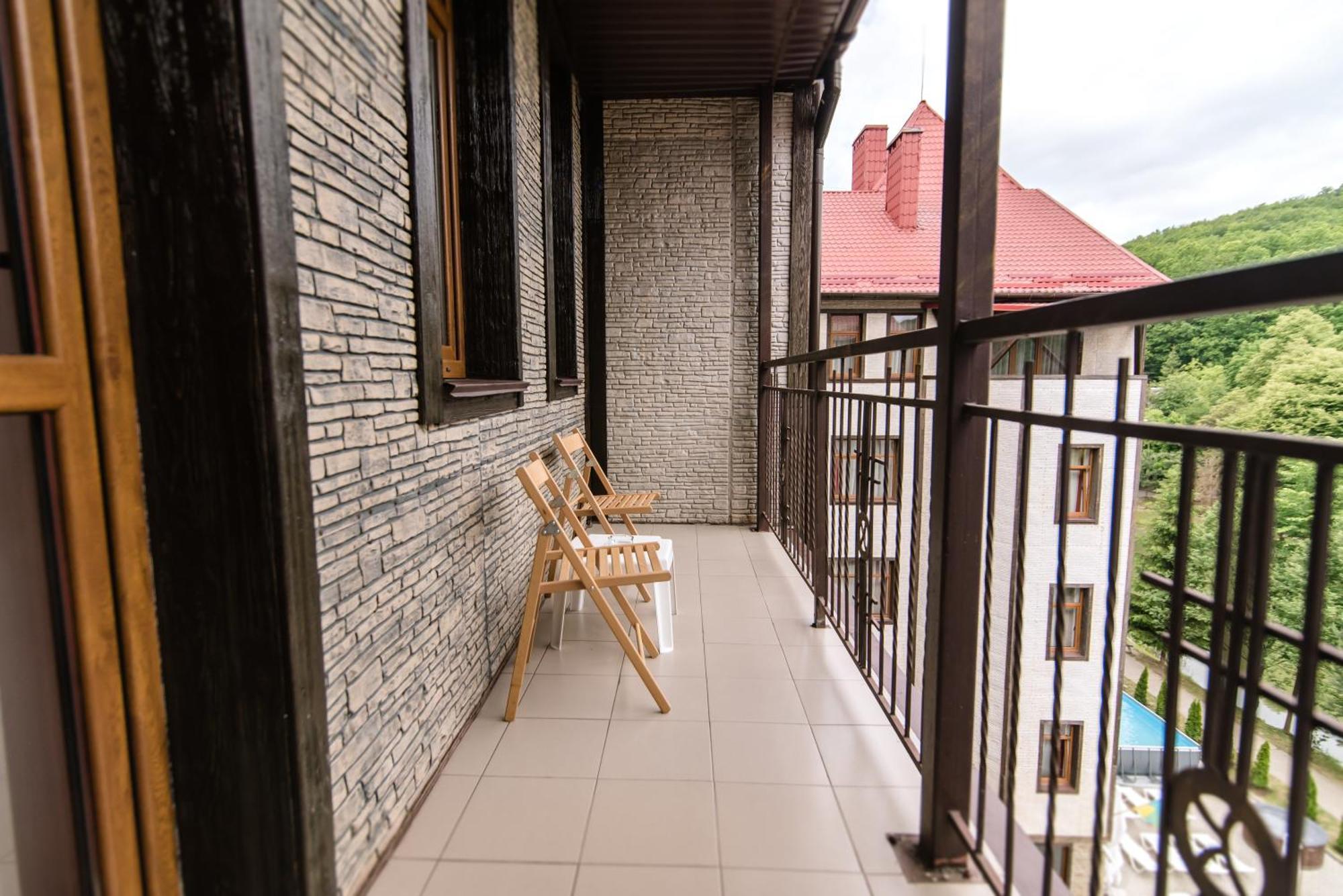Ruta Resort Polyana Ngoại thất bức ảnh